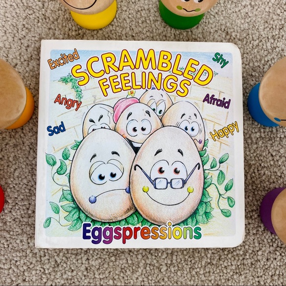 HAPE • Eggspressions Wooden Learning Toy + Book - Picture 12 of 14
